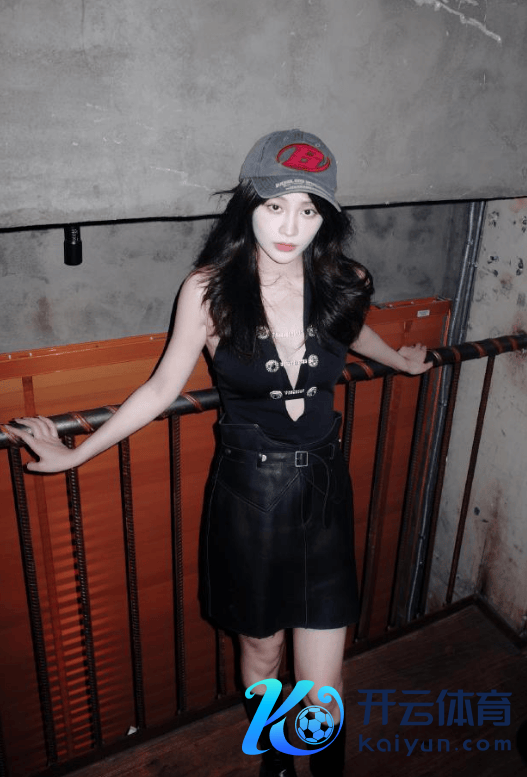 王一菲就遍地扔烟头谈歉：我会改正空虚