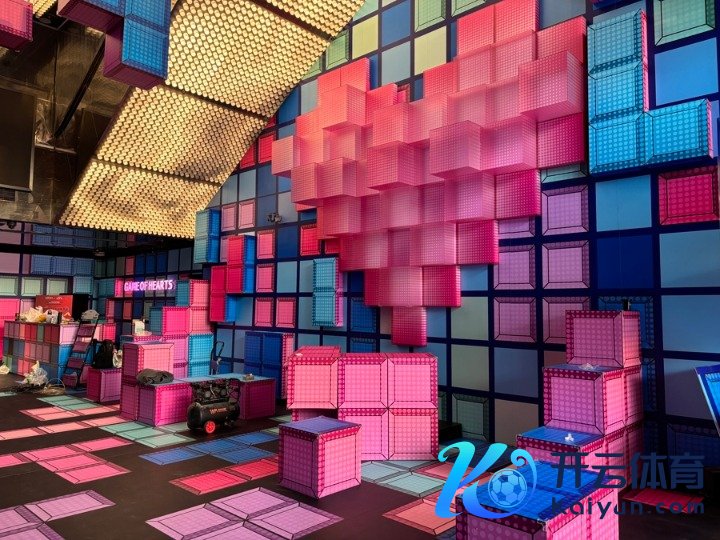 INS新乐土的情东谈主节嘱托。